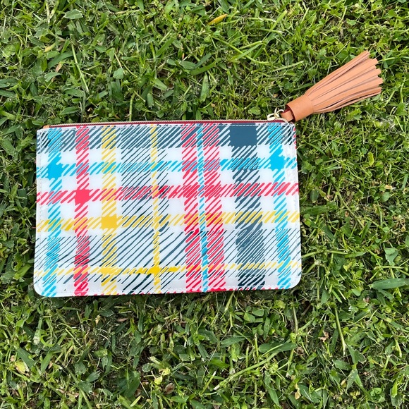 Dooney and Bourke Cosmetic bag - Picture 3 of 5